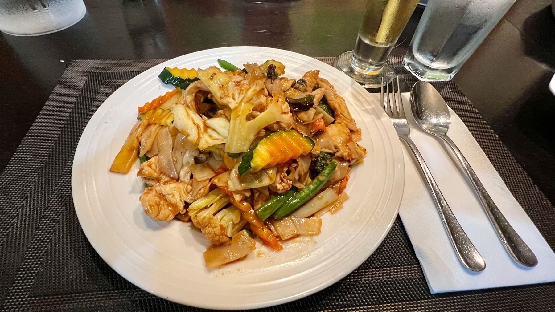 Pad Kee Mao looks colourful on a white plate.