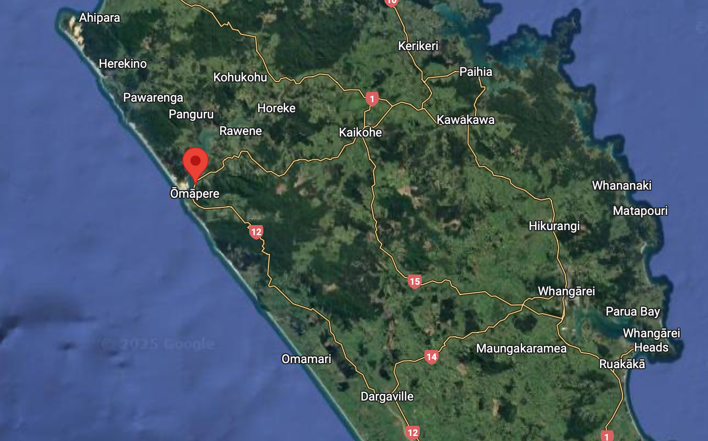 Red pin on the west coast of a map of Northland.