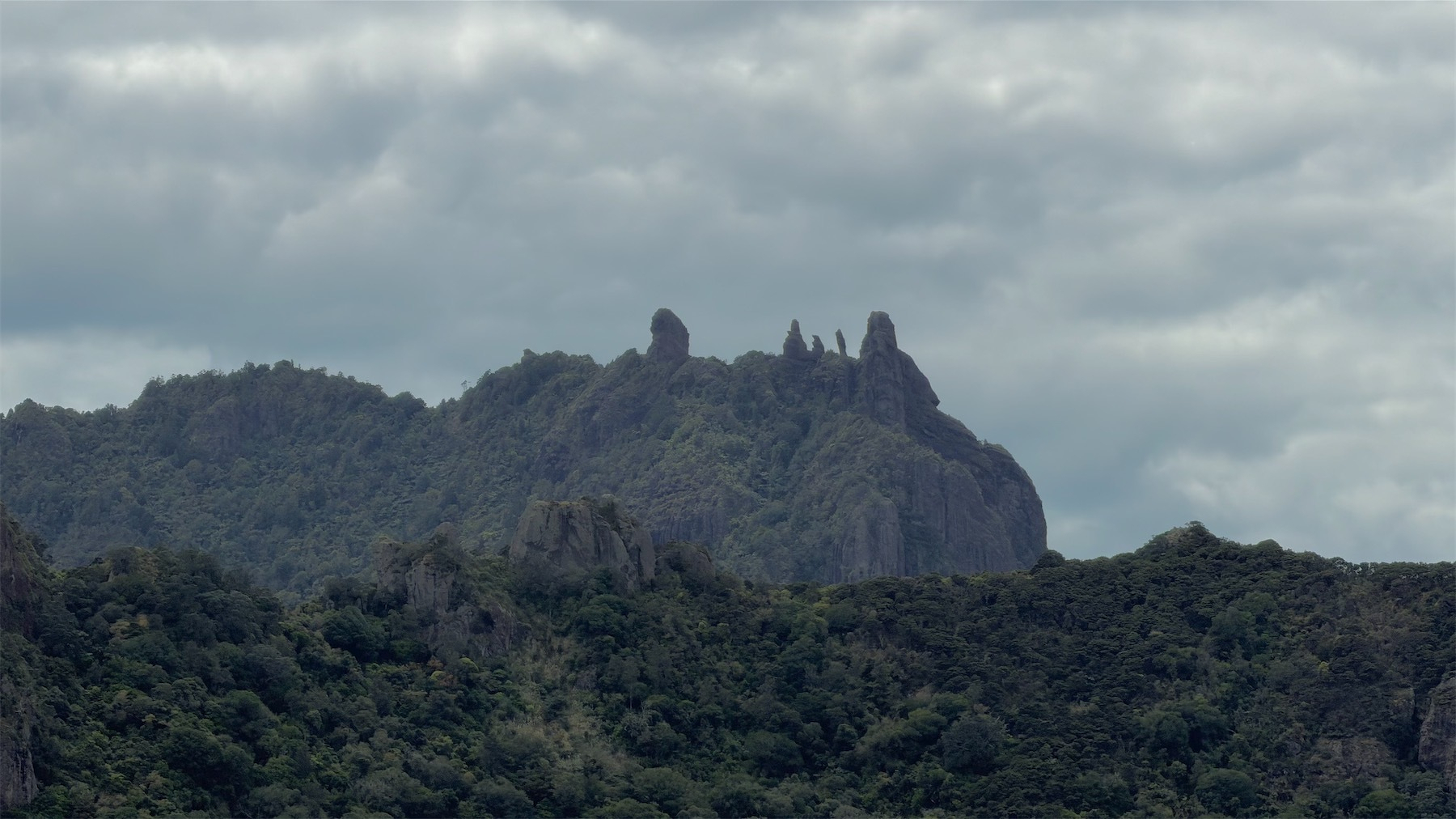 Close up of the distinctive rocks atop Mt Manaia.