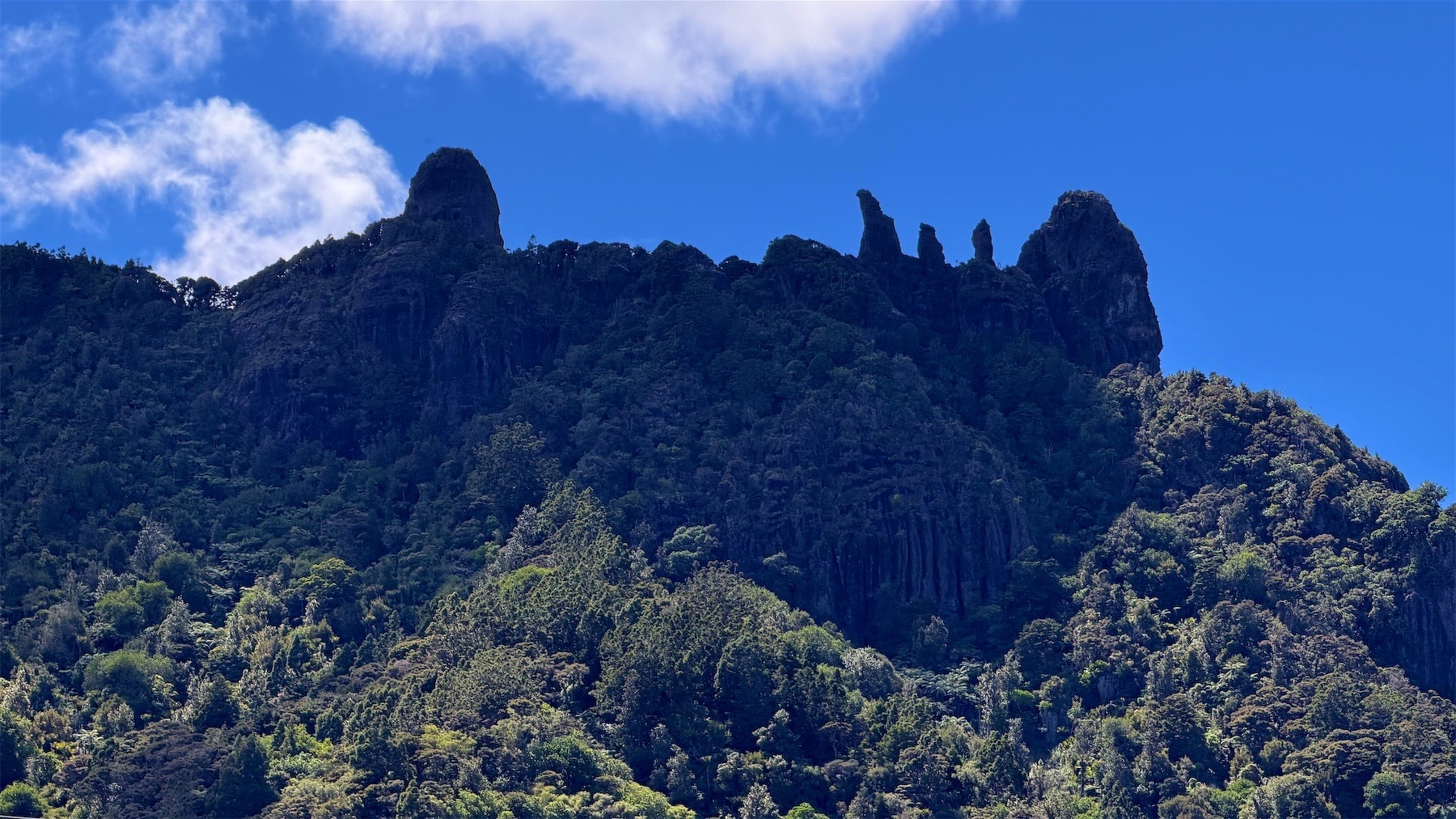 Mount Manaia closeup
