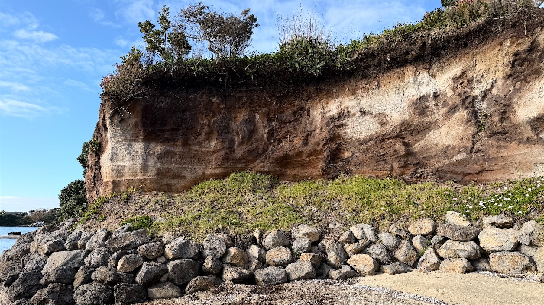 A cliff beside the beach.