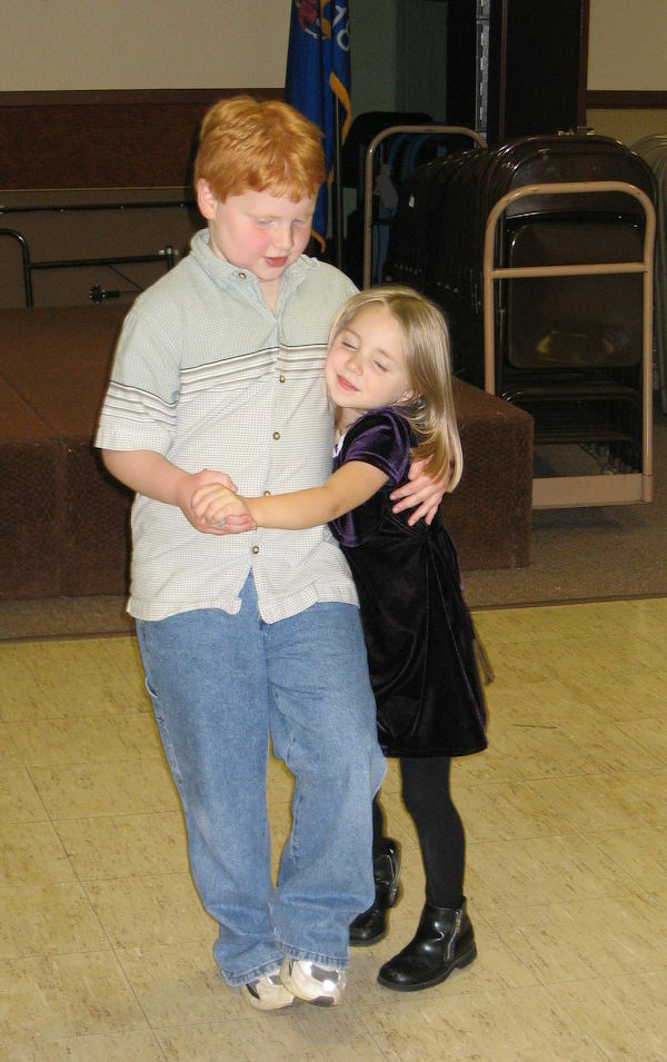 Kaylee and Spencer dancing
