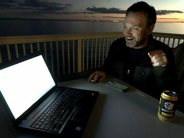 Robert activates the Gumbo Boi website