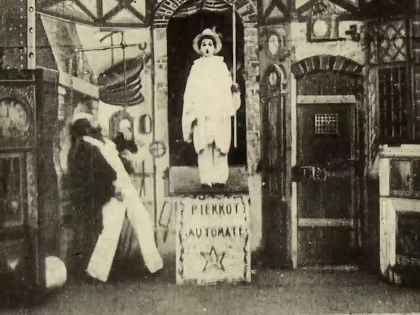 Gugusse and the Automaton