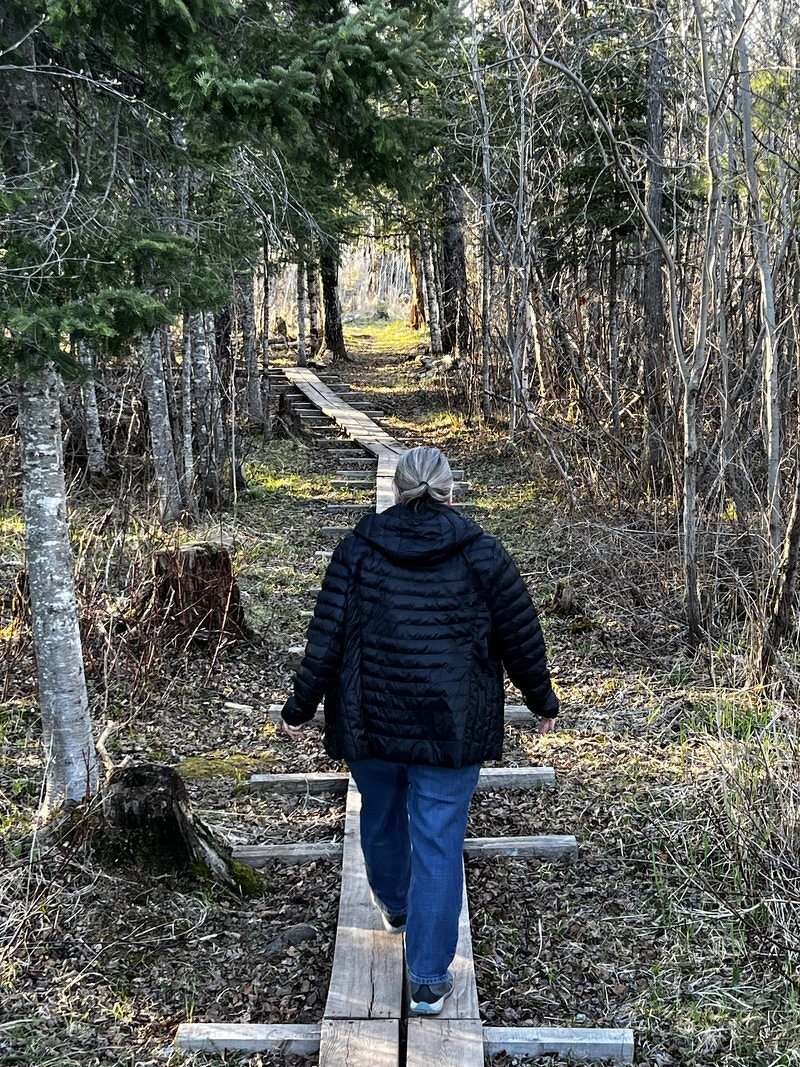 Hiking the Knife River Folk Trail