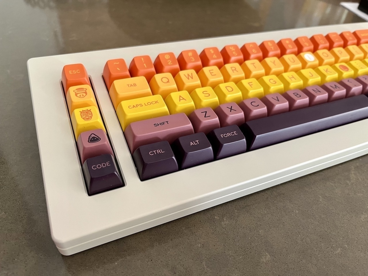 Left side of Class65 keyboard with Tatooine keycaps