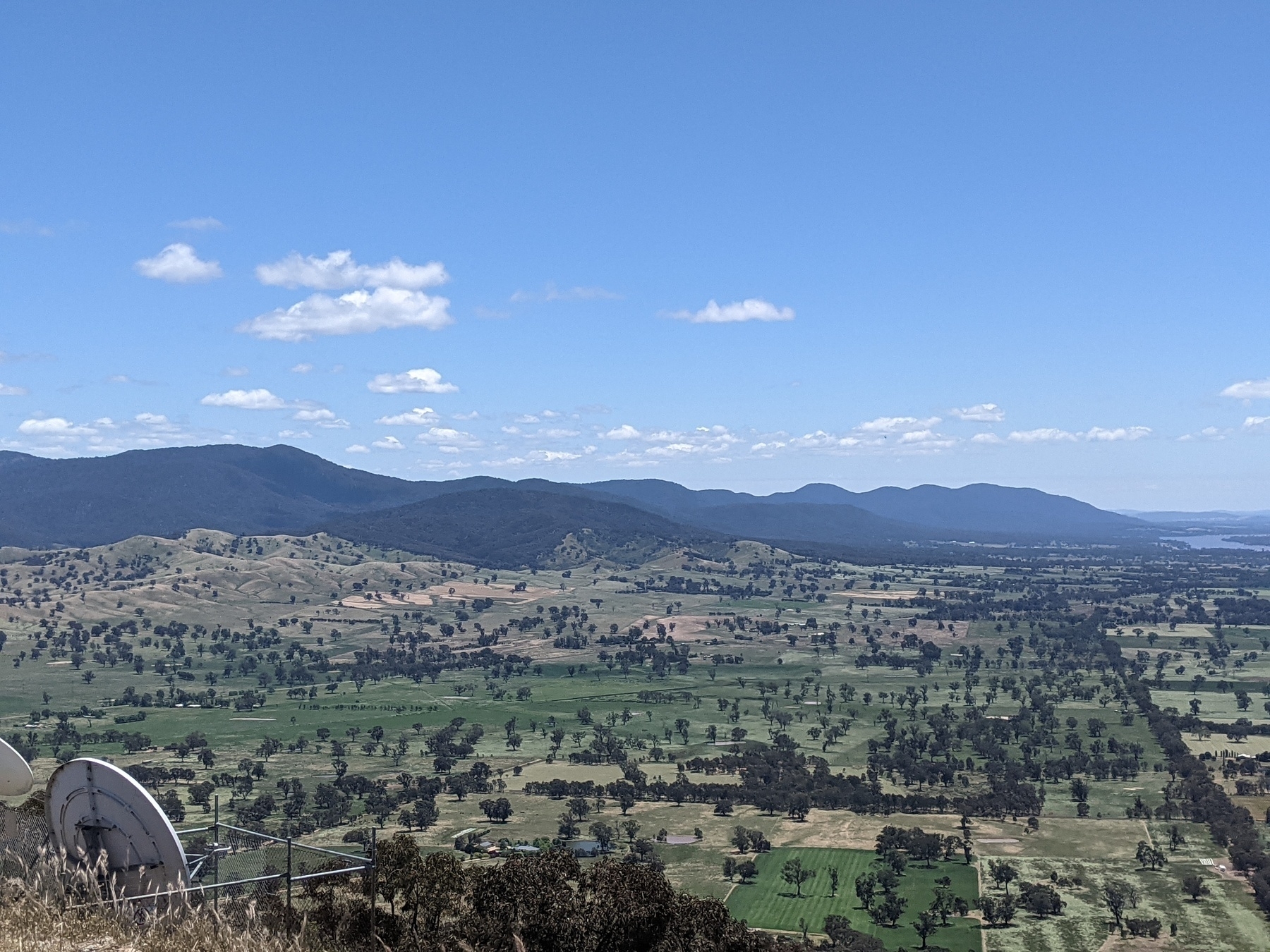 View up the highway towards Bonni Doon