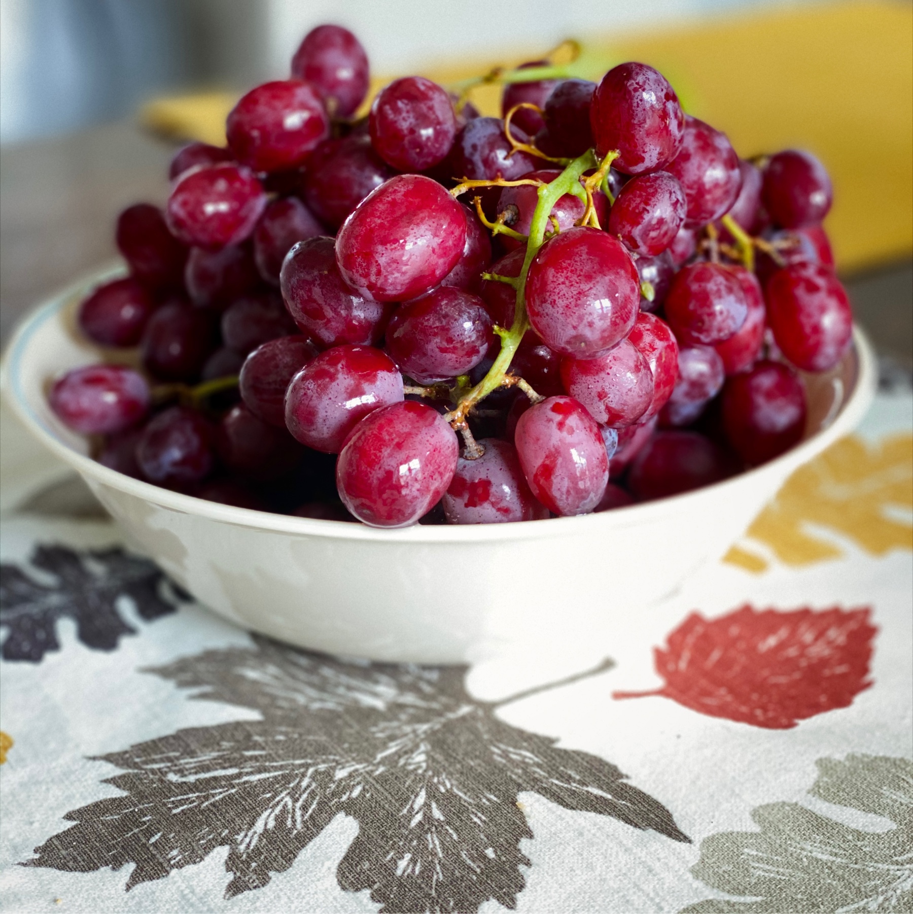 bowl of red grapes