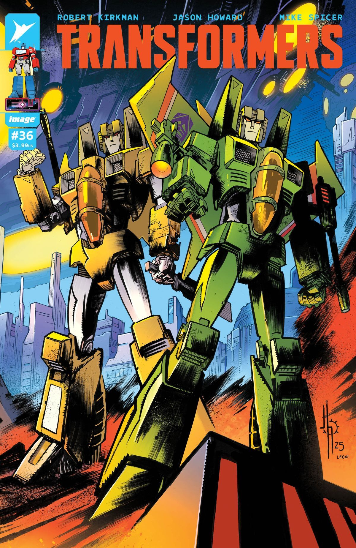 Transformers #36 (Cover C Jason Howard & Annalisa Leoni Connecting Variant)