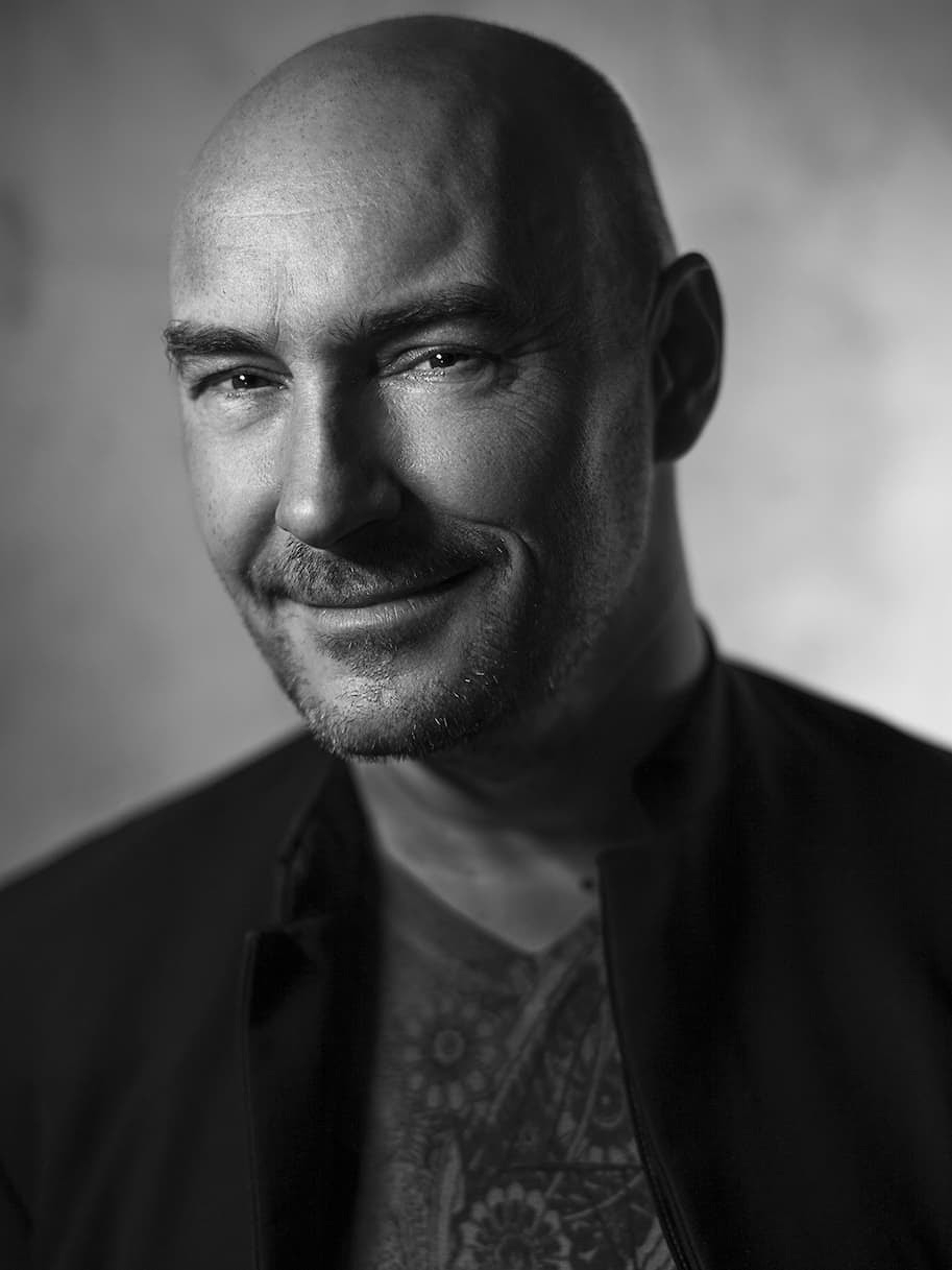 Grant Morrison photo by Allan Amato