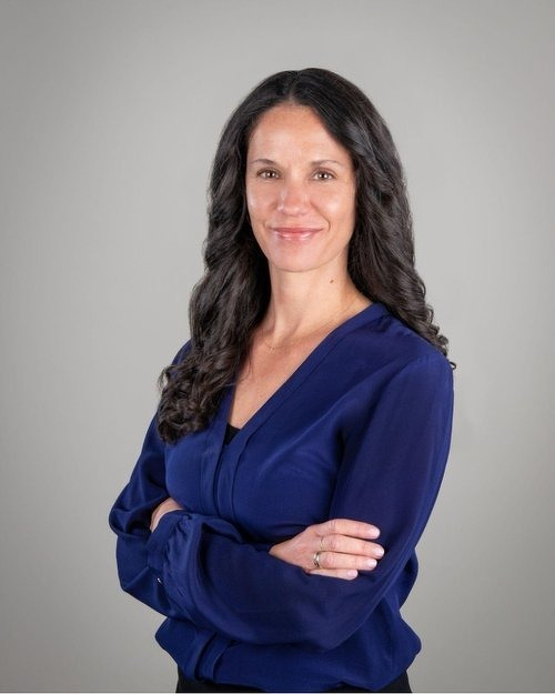 Headshot of Vanessa Todd-Holmes
