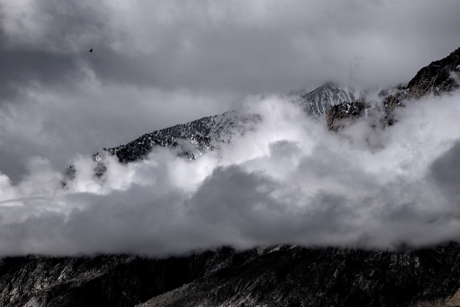 Wheeler Ridge with horizontal cloud.