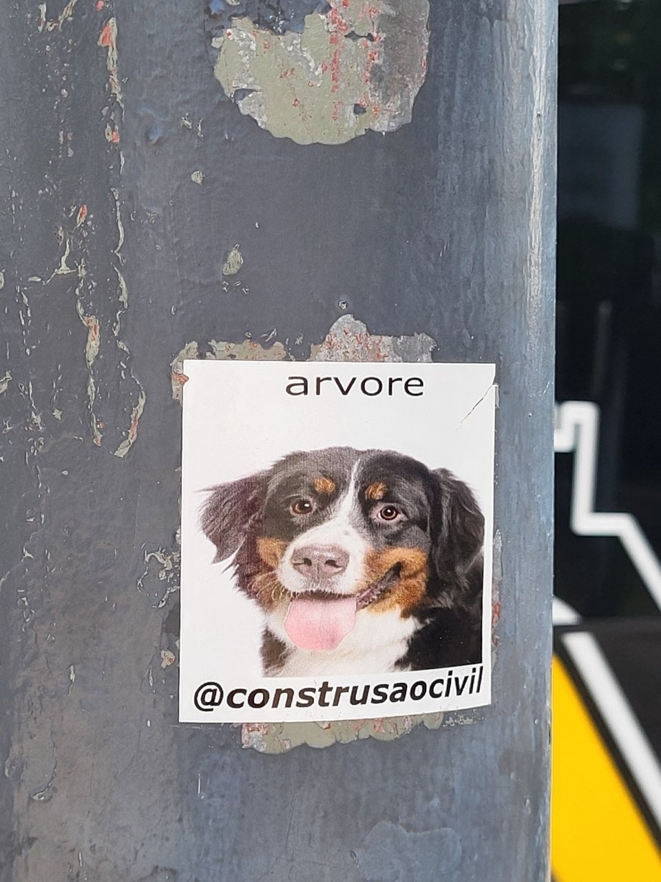 Sticker com cão 
