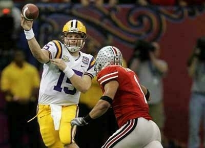 LSU's Matt Flynn throwing against Ohio State