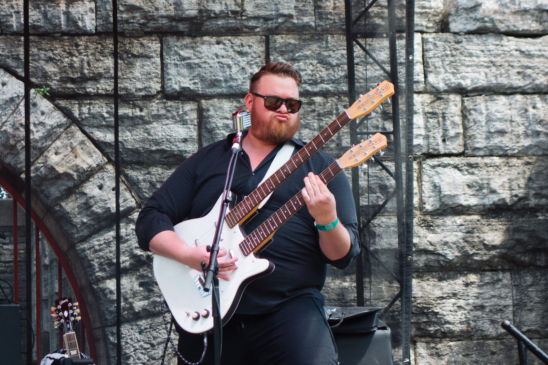 Jason Snell performs with Ohio Knife at Bunbury - Sony RX100