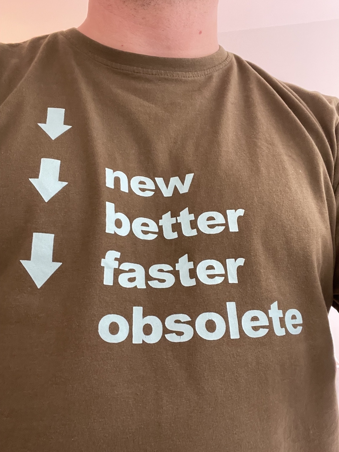 Today's t-shirt #Apple #AppleEvent @tim_cook