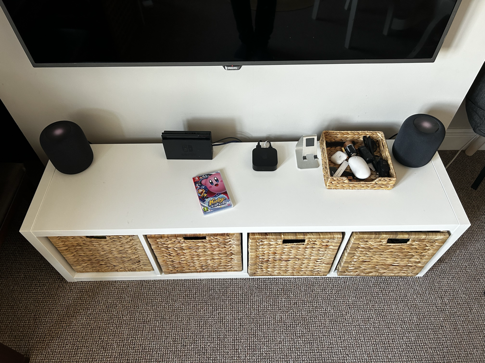 TV, 2 HomePod speakers and Nintendo Switch