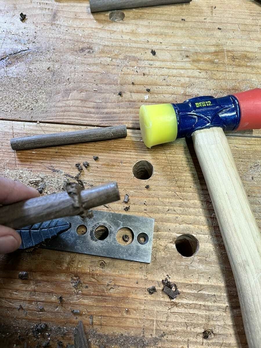 creating walnut 1/2 inch dowels with a jig