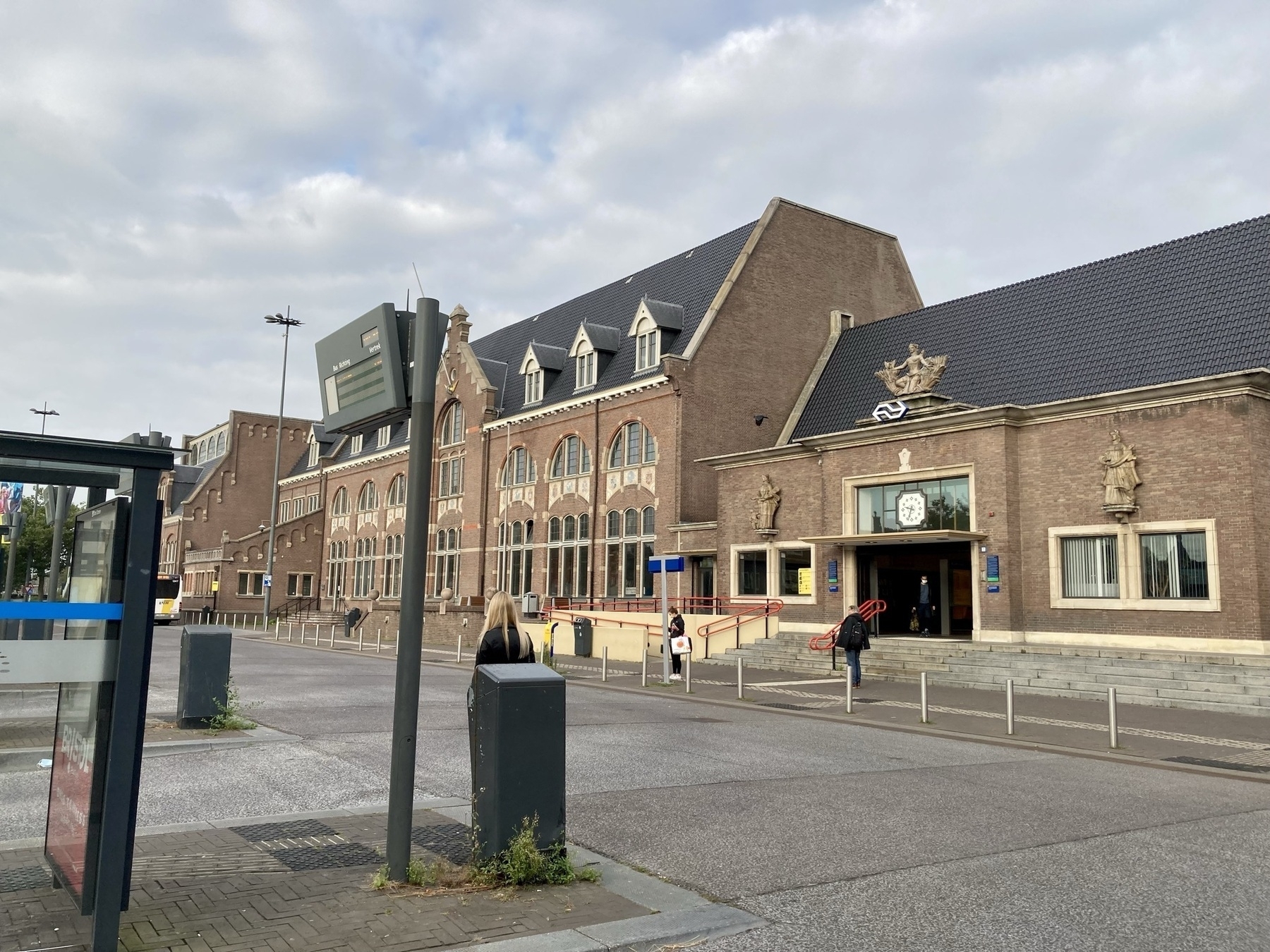 NS station Roosendaal.