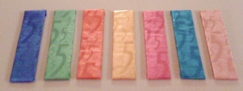 A neatly arranged rainbow of gum inside the right wrappers