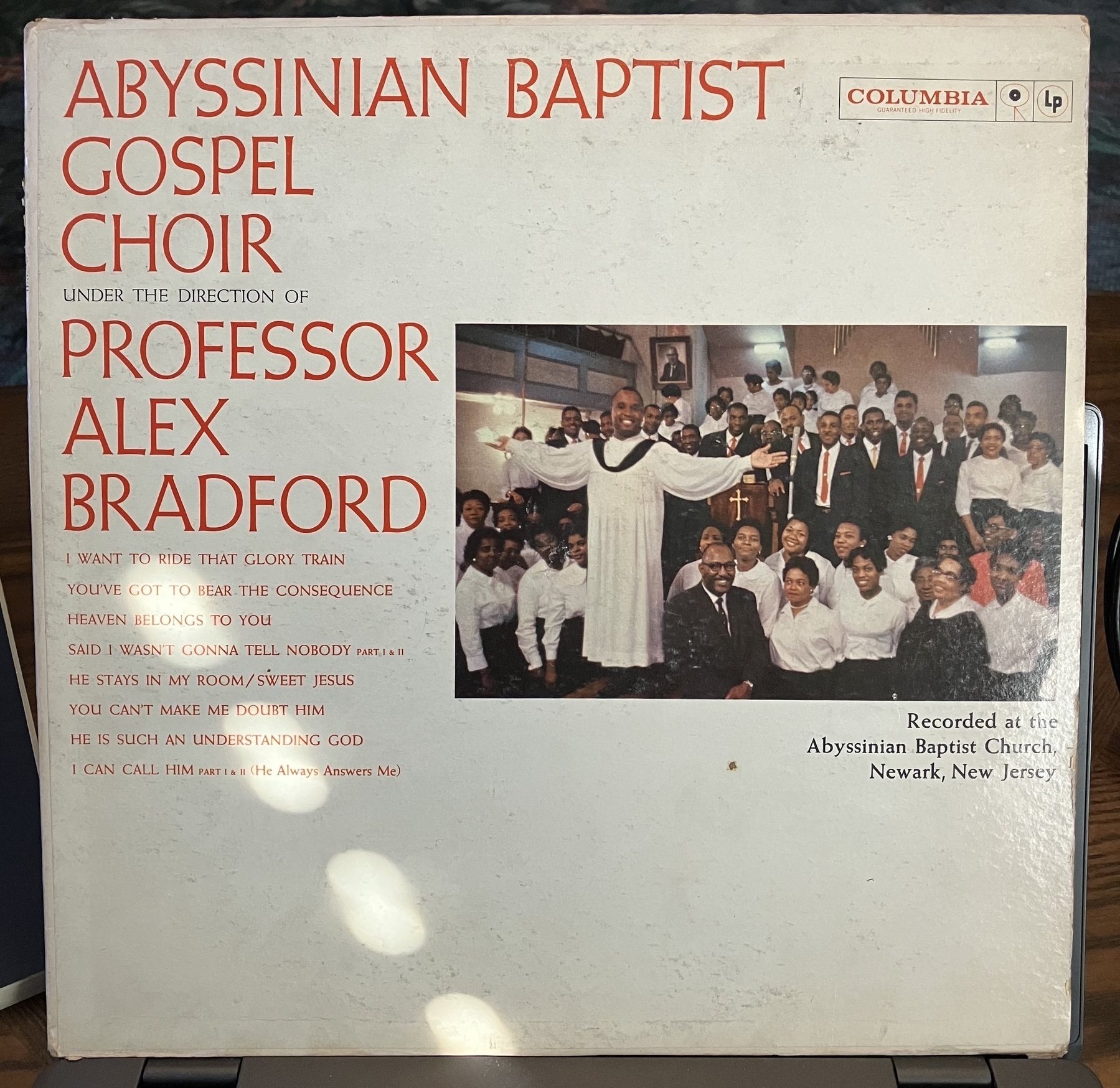 Front album cover with a picture of the choir