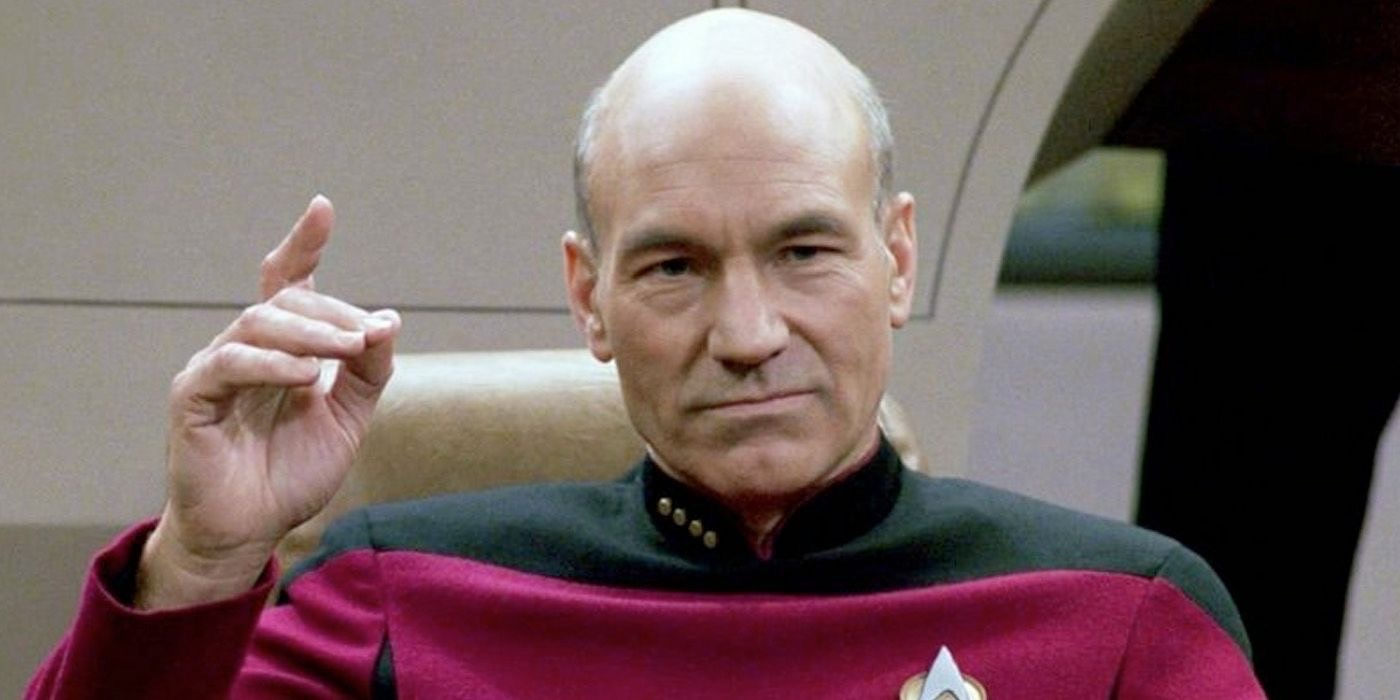 Patrick Stewert as Jean Luc Picard.