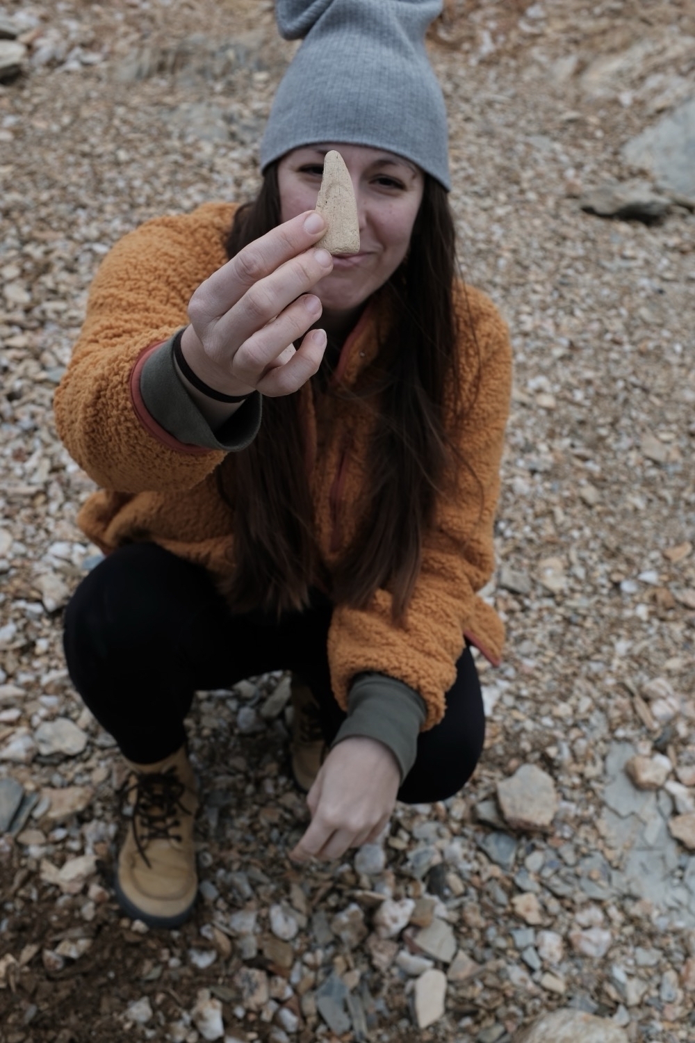Kalena holding rock