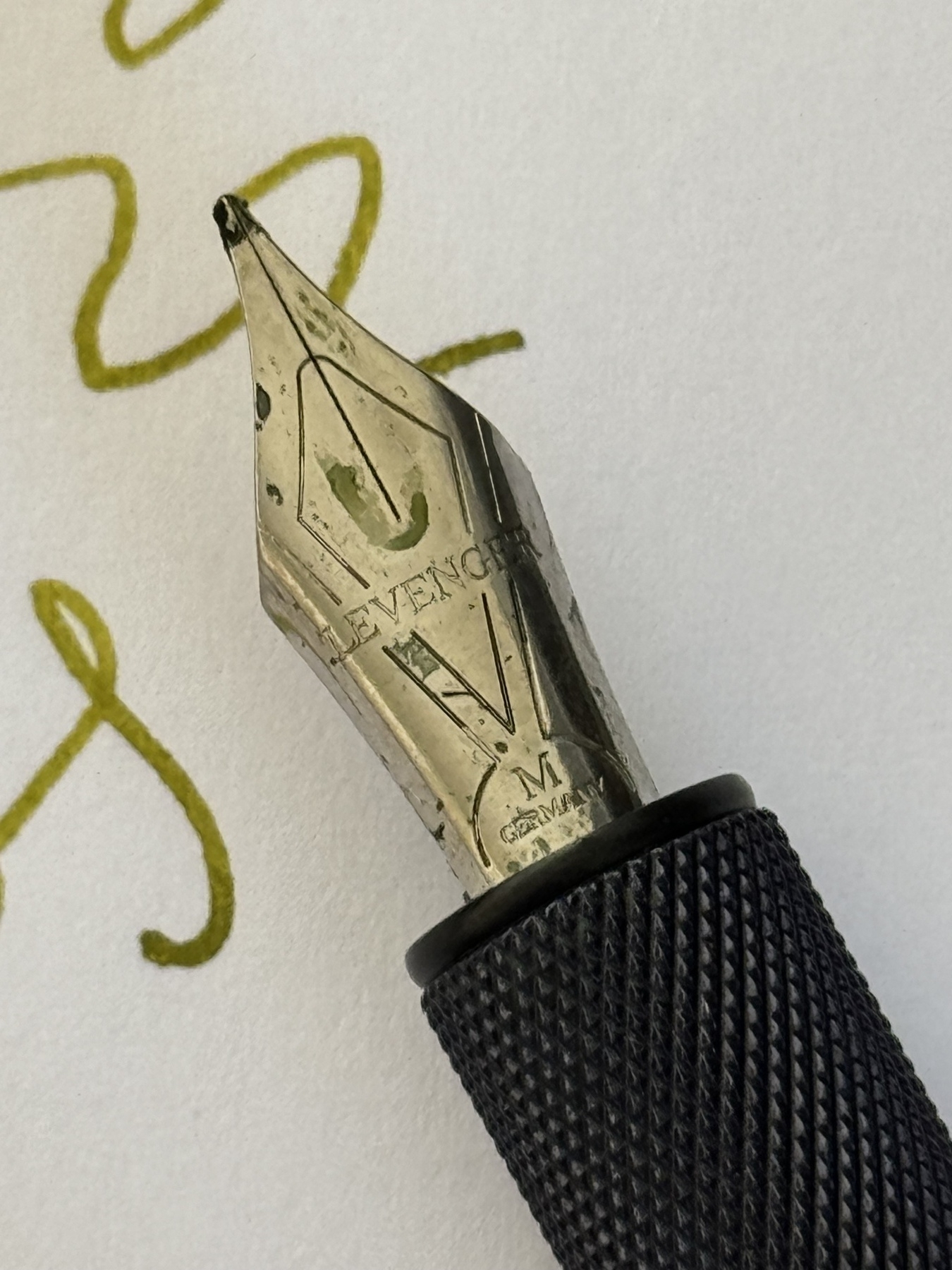 Fountain pen nib