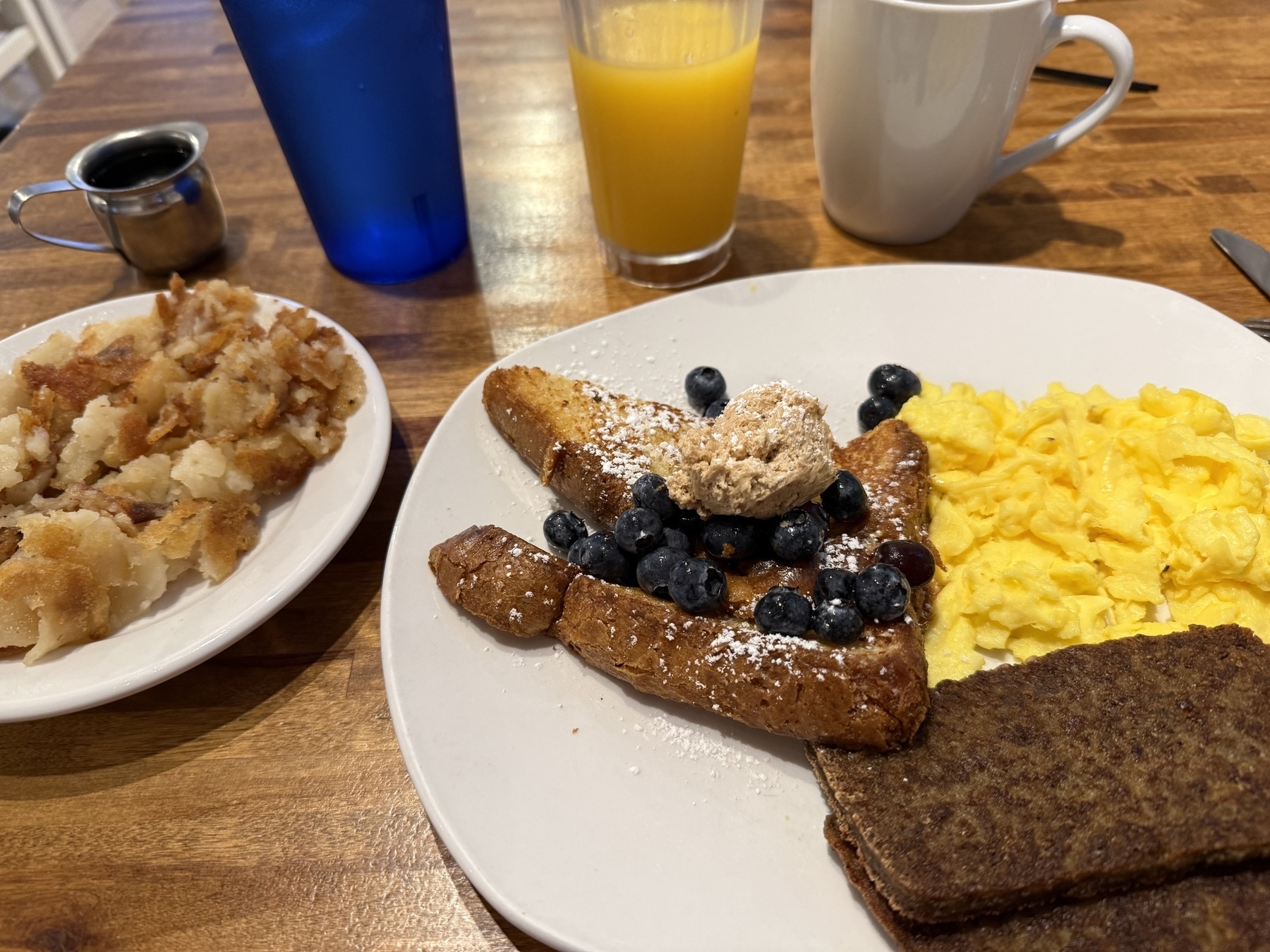 Breakfast 