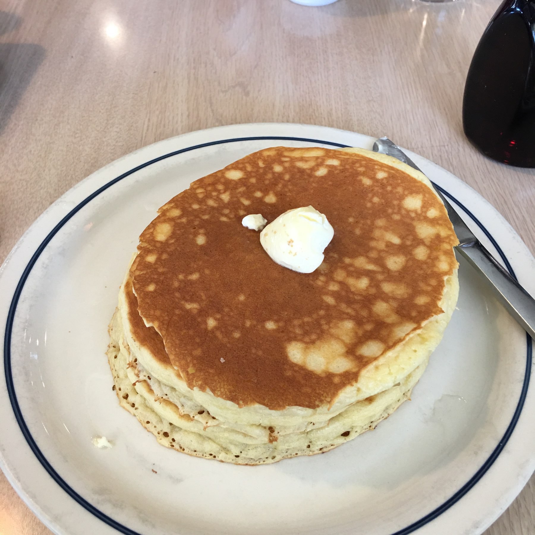 A short stack of pancakes. 