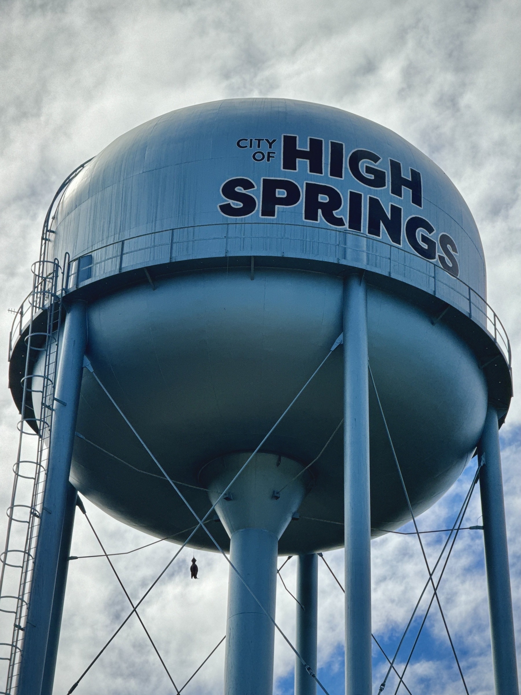 A close up of the High Springs water tower.