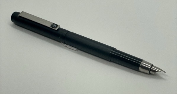 Parker 25B pen with cap posted.