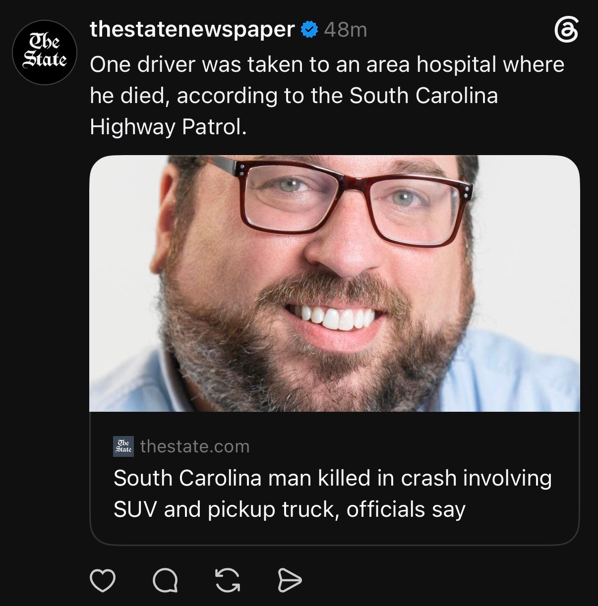 A news headline discusses a fatal car crash involving an SUV and a pickup truck in South Carolina, accompanied by a close-up image of a smiling man with glasses and a beard.