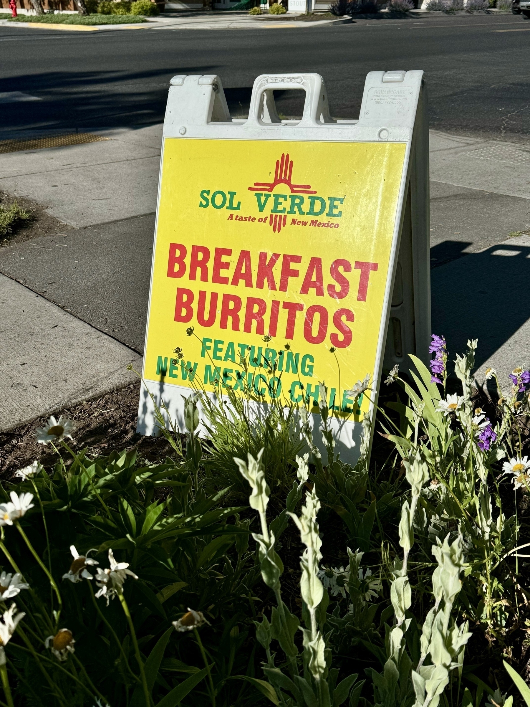 Sign for Sol Verde breakfast burritos.