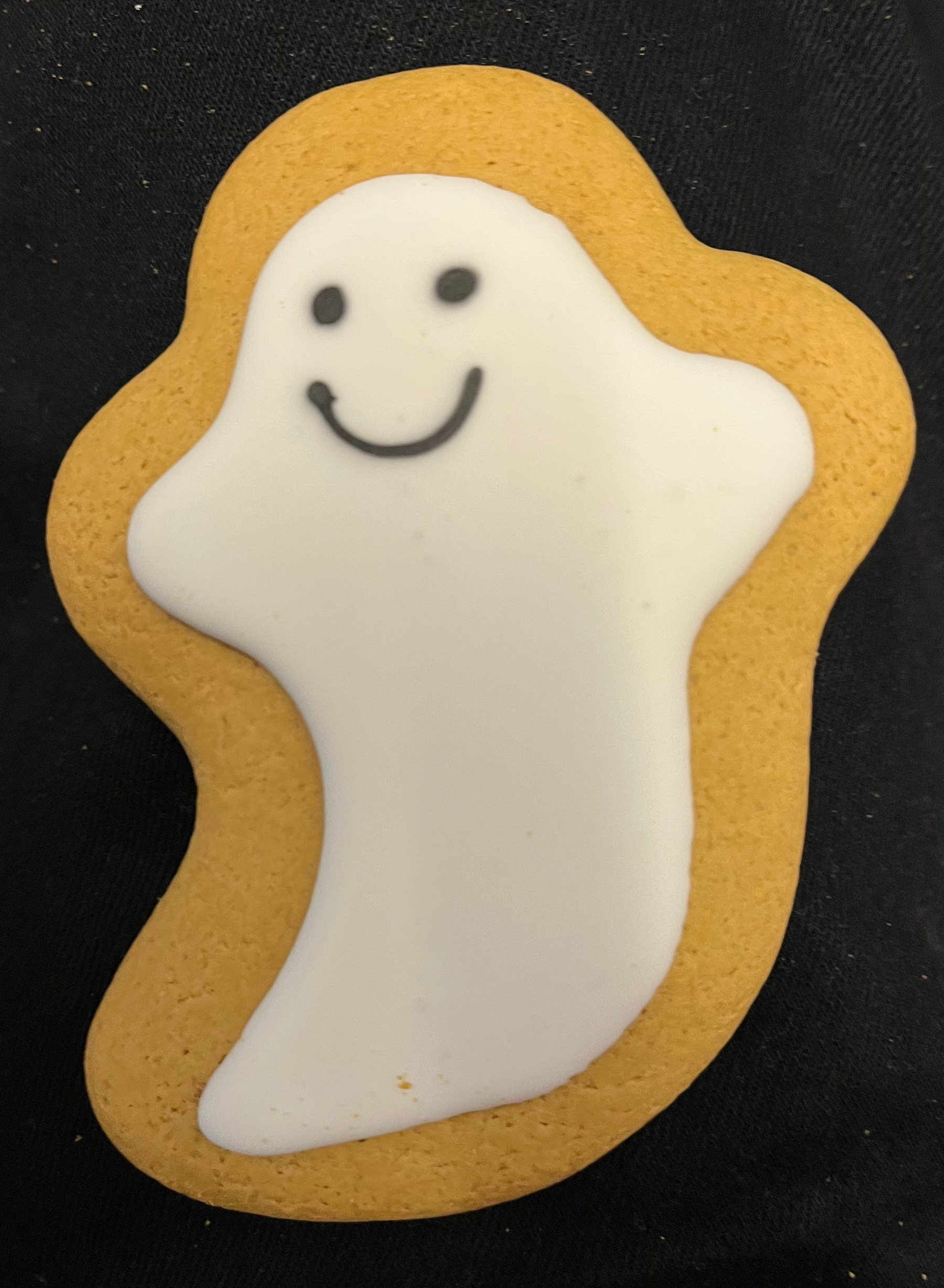 Biscuit in the shape of a ghost