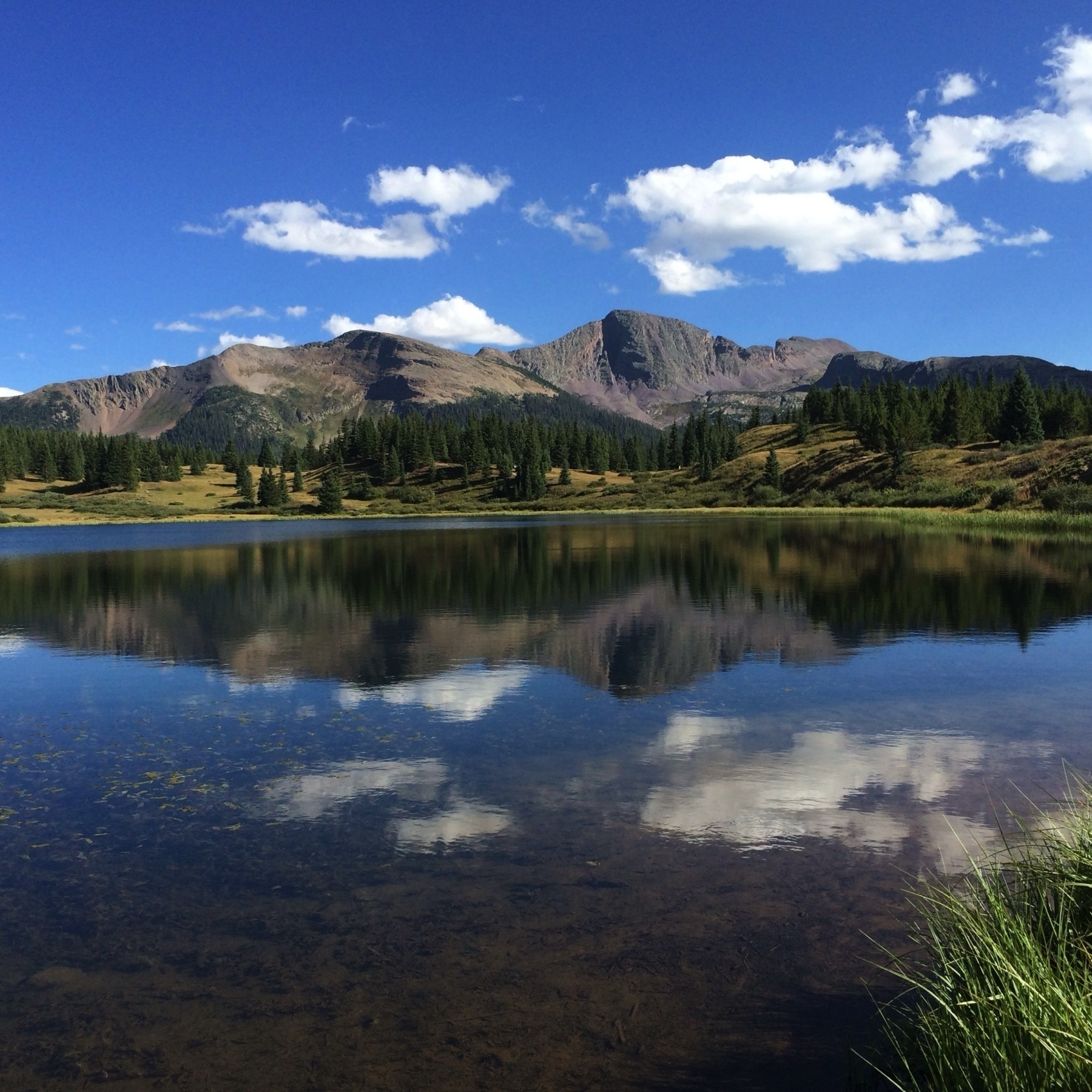 Gorgeous lake with a mountain in the background