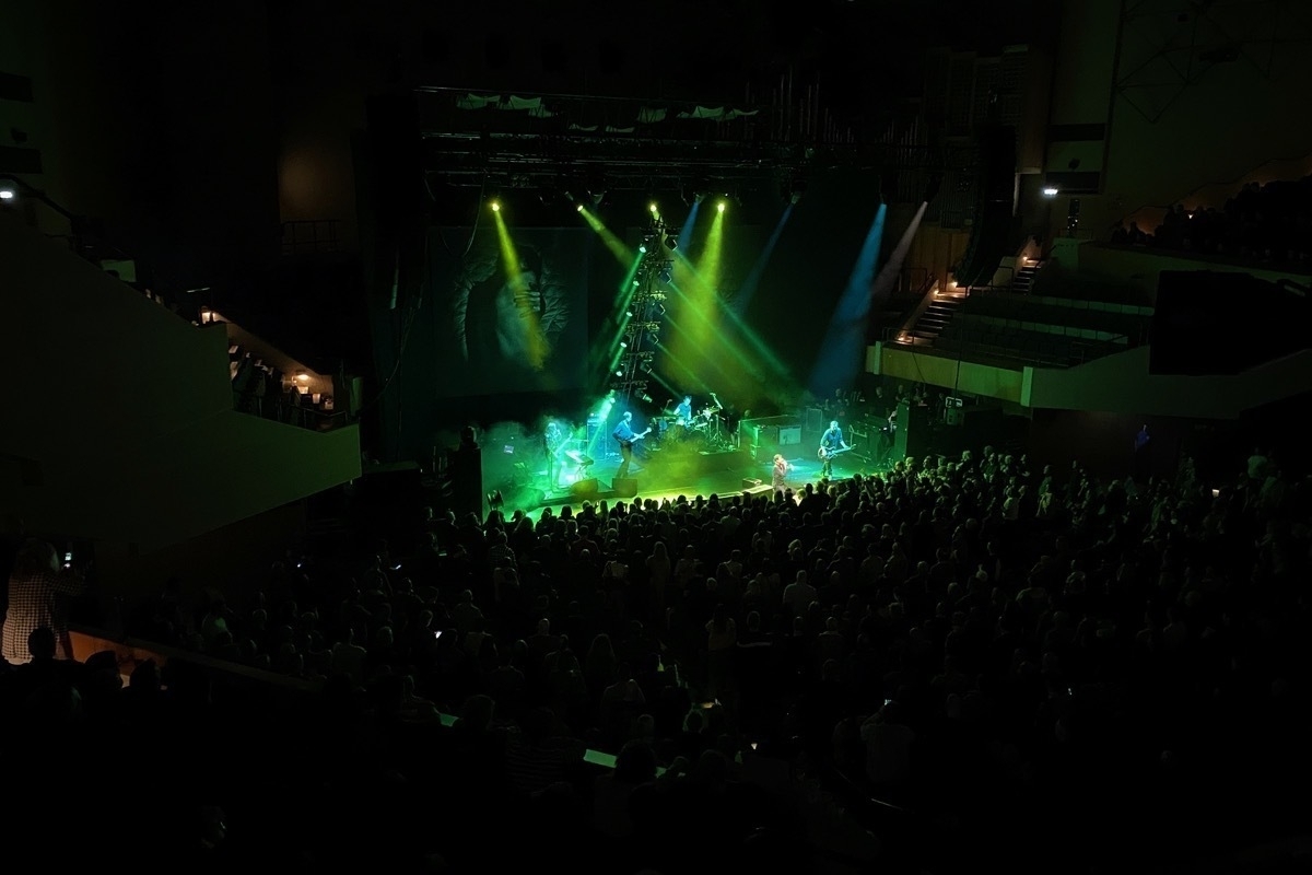 Band Suede onstage in concert hall