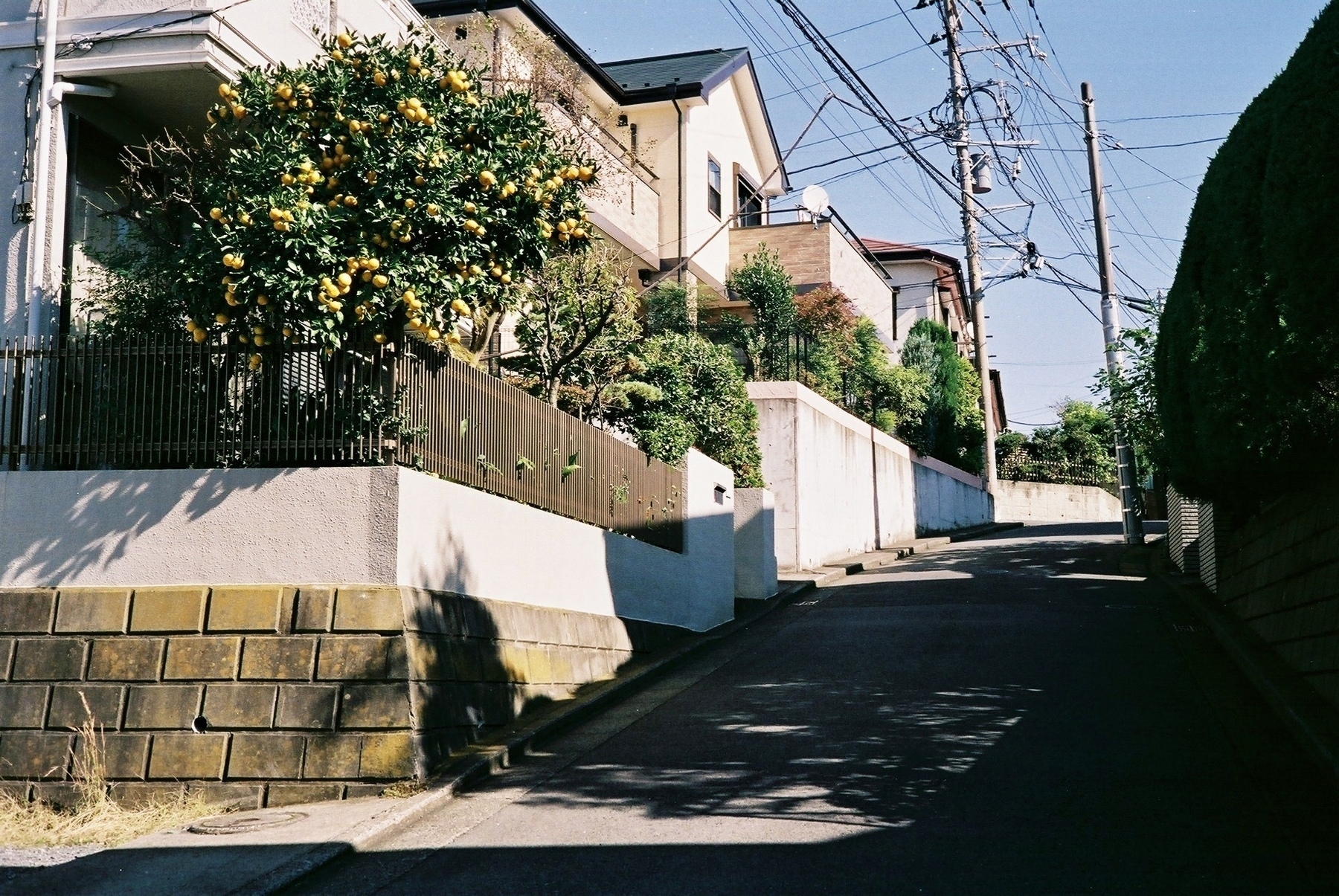 Hill through neighborhood in Totsuka Yokohama. 