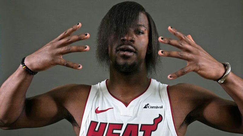 JimmyButler-SeasonPictures.jpg.png JimmyButler SeasonPictures.jpg.
