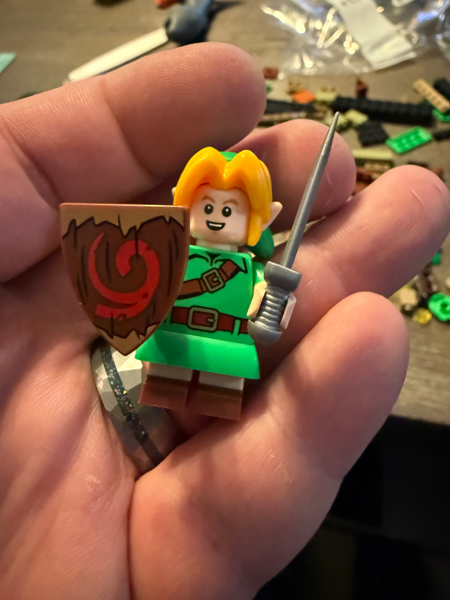 Link minifig 