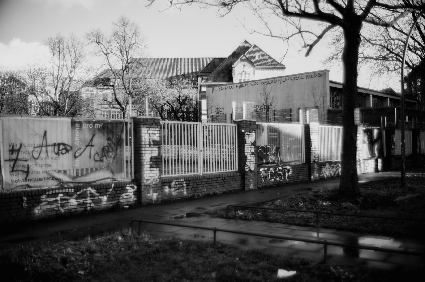 Walls with graffiti in Hamburg