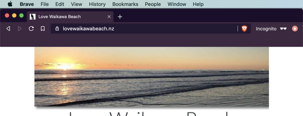 Love Waikawa Beach banner now buts up against the top of the page.