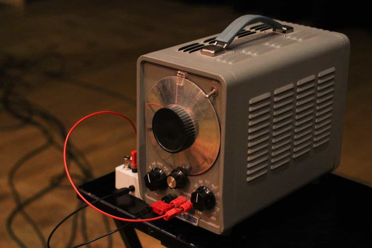 Vintage test oscillator. Photograph by Aubrey Gurtovenko.