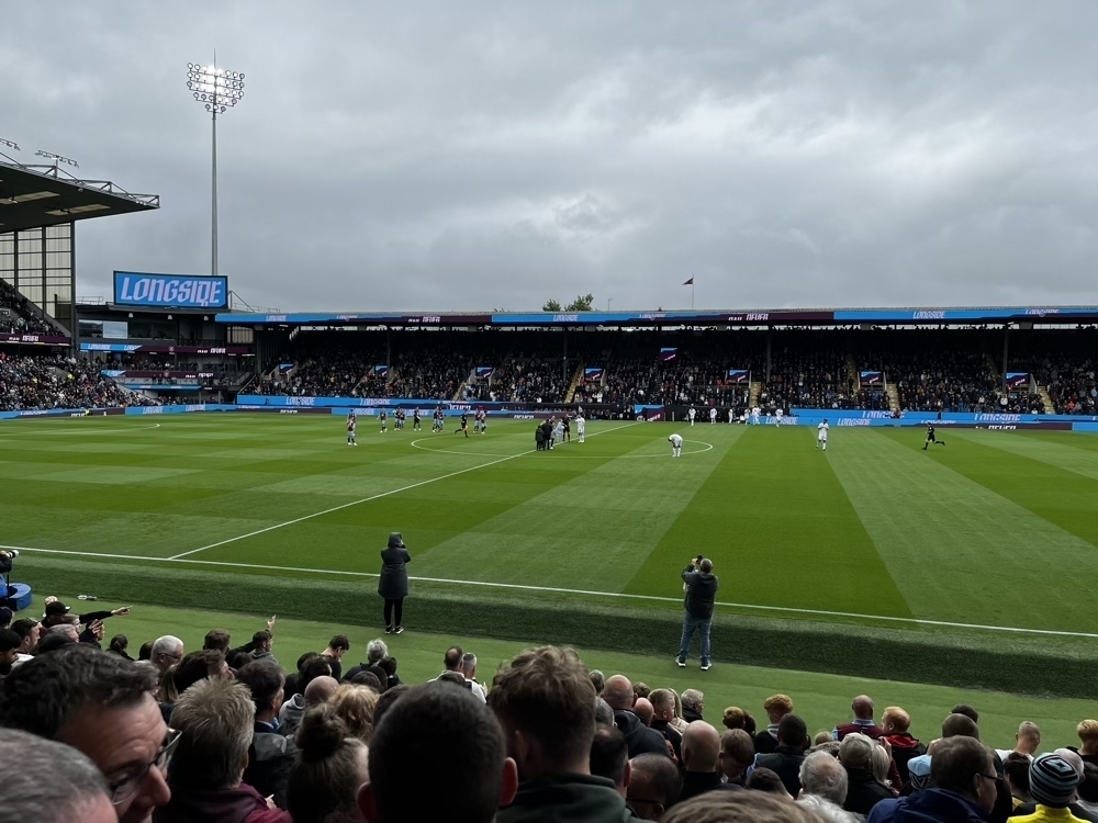 Kick off - Burnley v Aston Villa