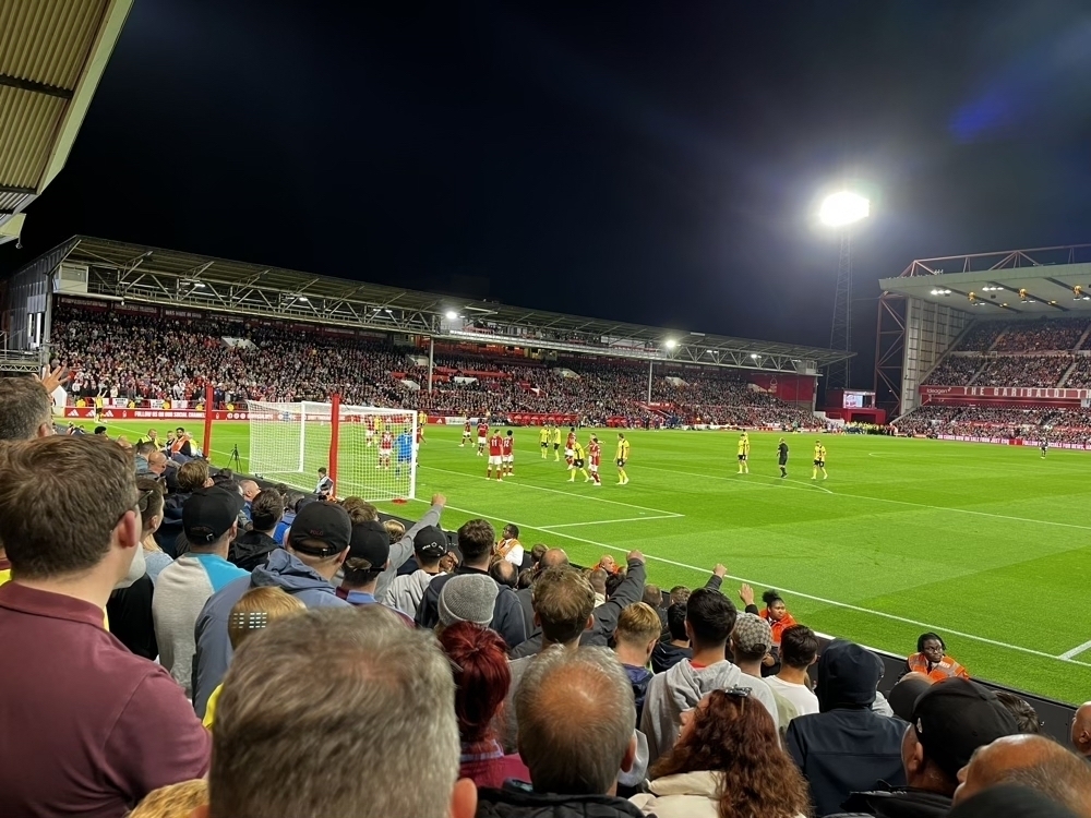 Burnley corner - Nottingham Forest 0 - 1 Burnley